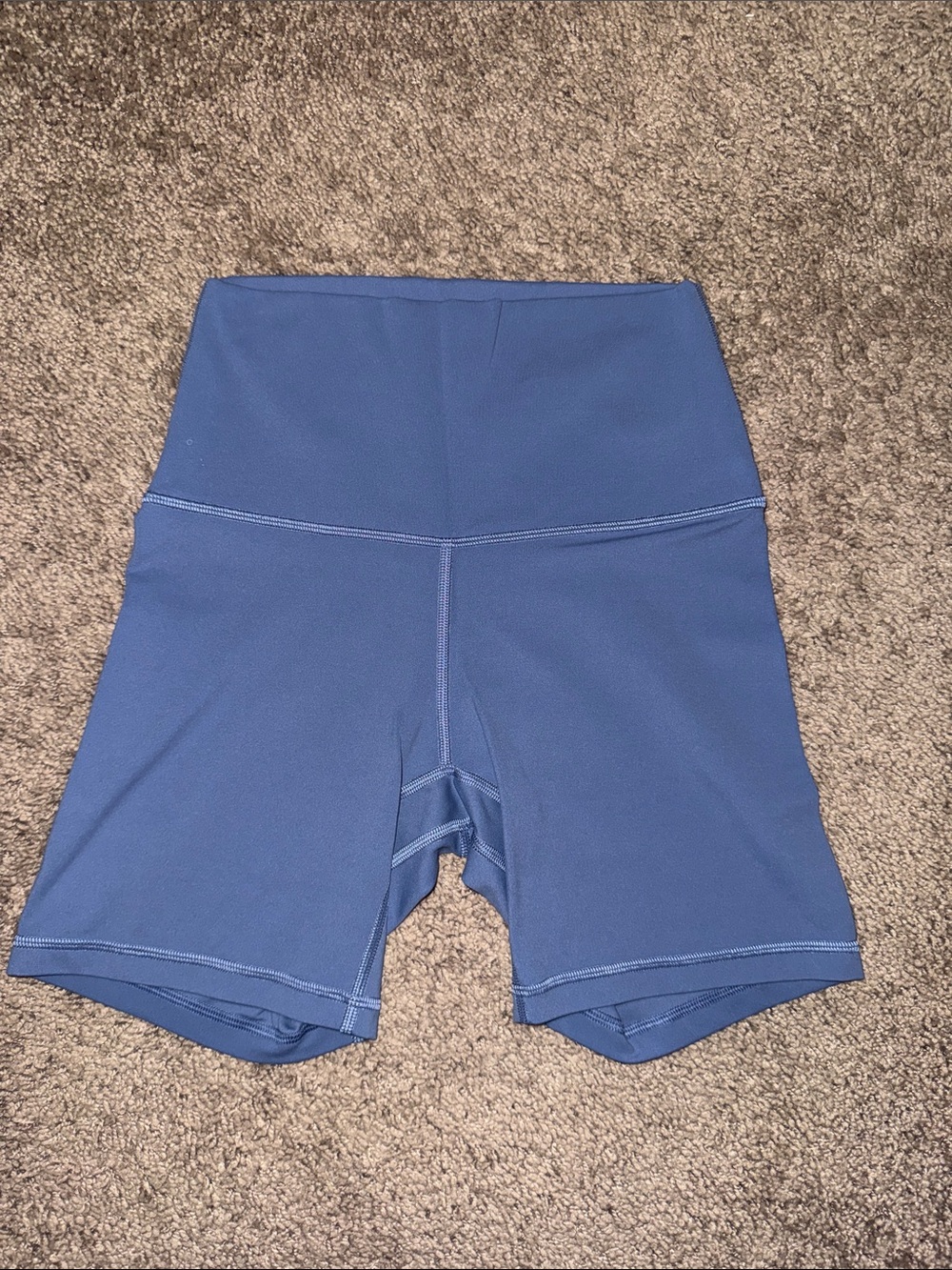 lululemon blue gray High-Rise align Bike Shorts - Picture 2 of 2